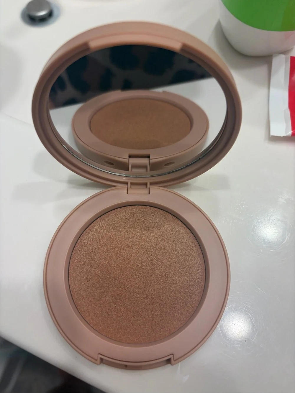 ILIA Sunshift Bronzer - Warm Tan